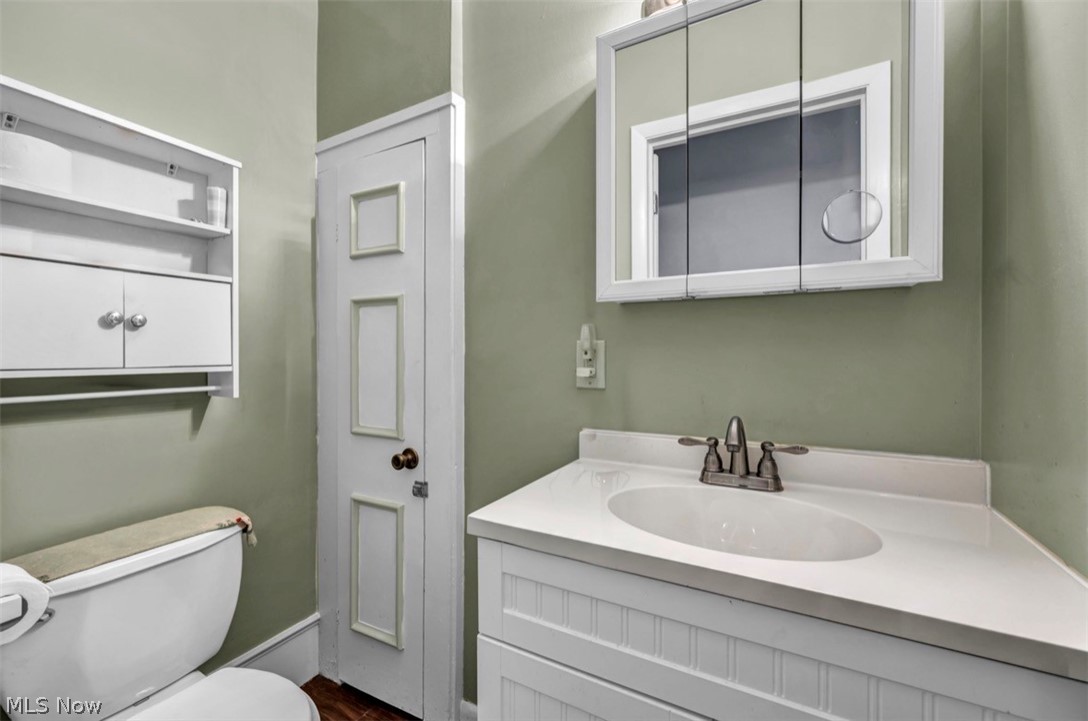 77 S Crowell Avenue Geneva OH 44041