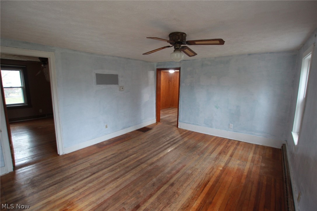 2432 Cadwallader Sonk Road Cortland OH 44410