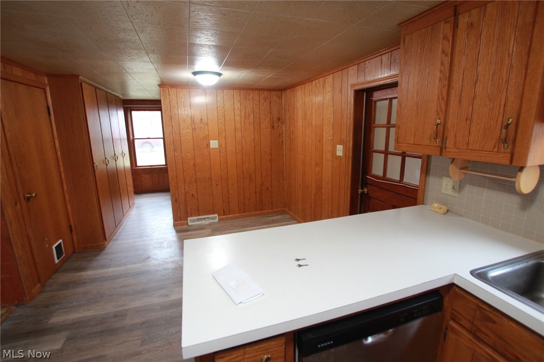 2432 Cadwallader Sonk Road Cortland OH 44410