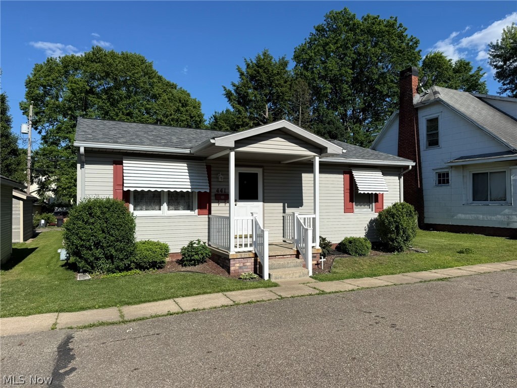 441 Esther Court NW New Philadelphia OH 44663