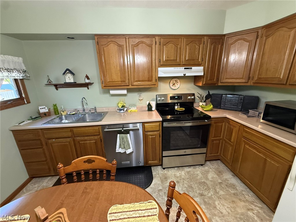 441 Esther Court NW New Philadelphia OH 44663