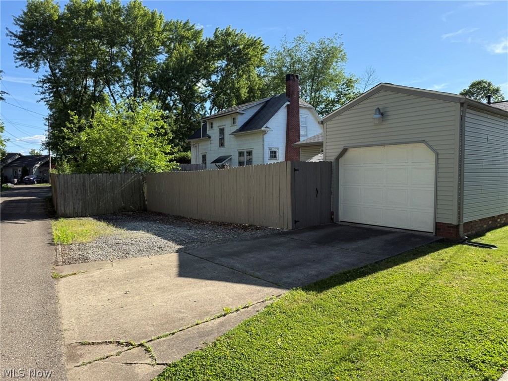 441 Esther Court NW New Philadelphia OH 44663