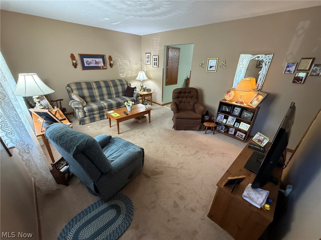 441 Esther Court NW New Philadelphia OH 44663