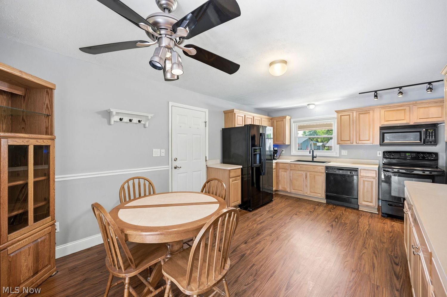 8379 Fairfax Drive Mentor OH 44060