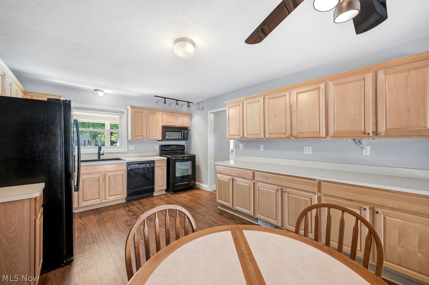 8379 Fairfax Drive Mentor OH 44060