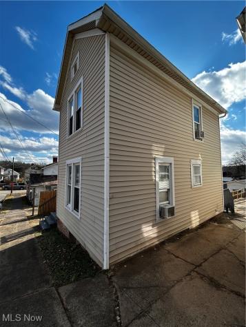 703 9th Street Marietta OH 45750