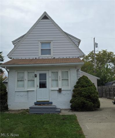 426 Kentucky Avenue Lorain OH 44052