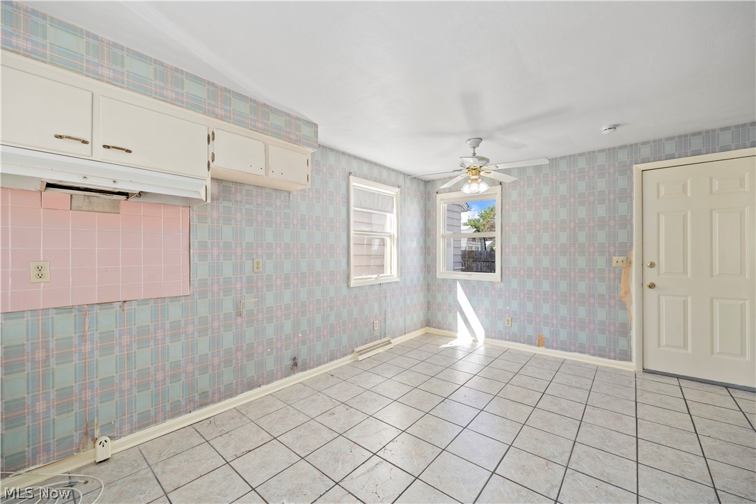 426 Kentucky Avenue Lorain OH 44052