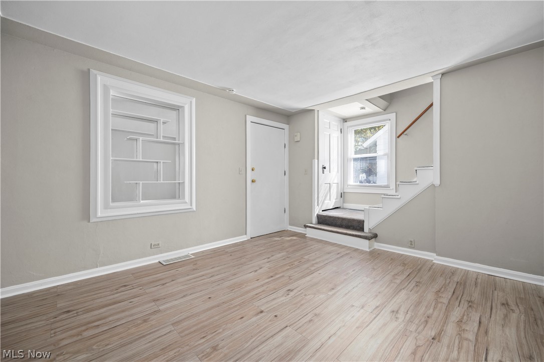 426 Kentucky Avenue Lorain OH 44052