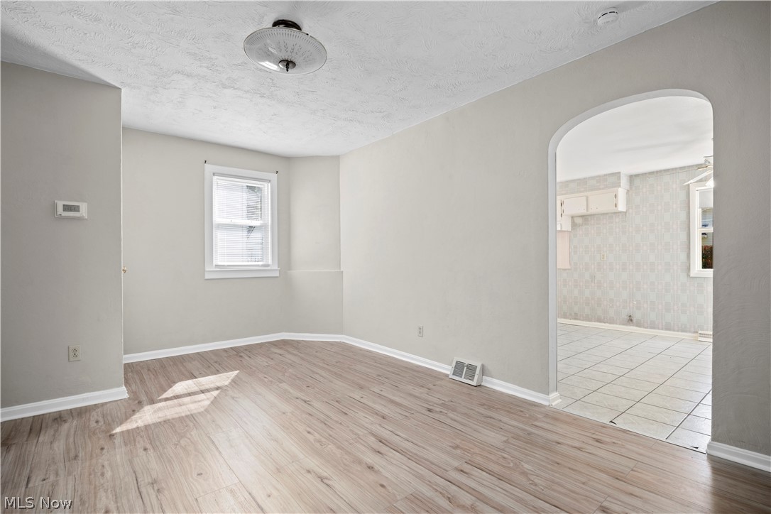 426 Kentucky Avenue Lorain OH 44052