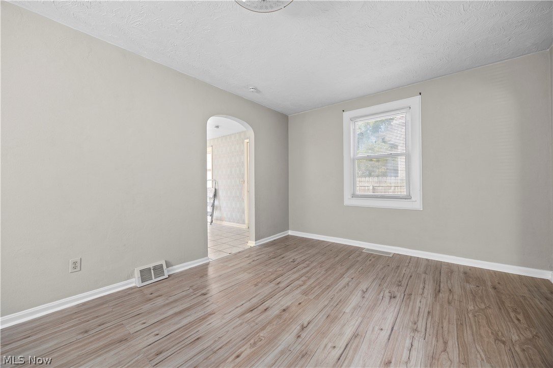 426 Kentucky Avenue Lorain OH 44052