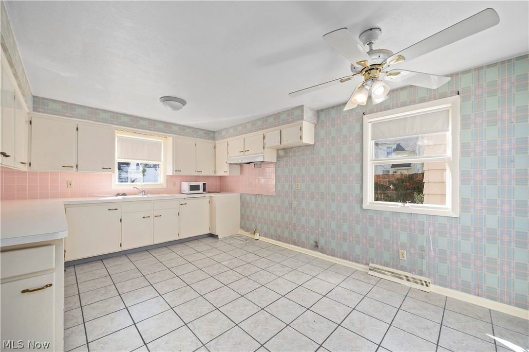 426 Kentucky Avenue Lorain OH 44052