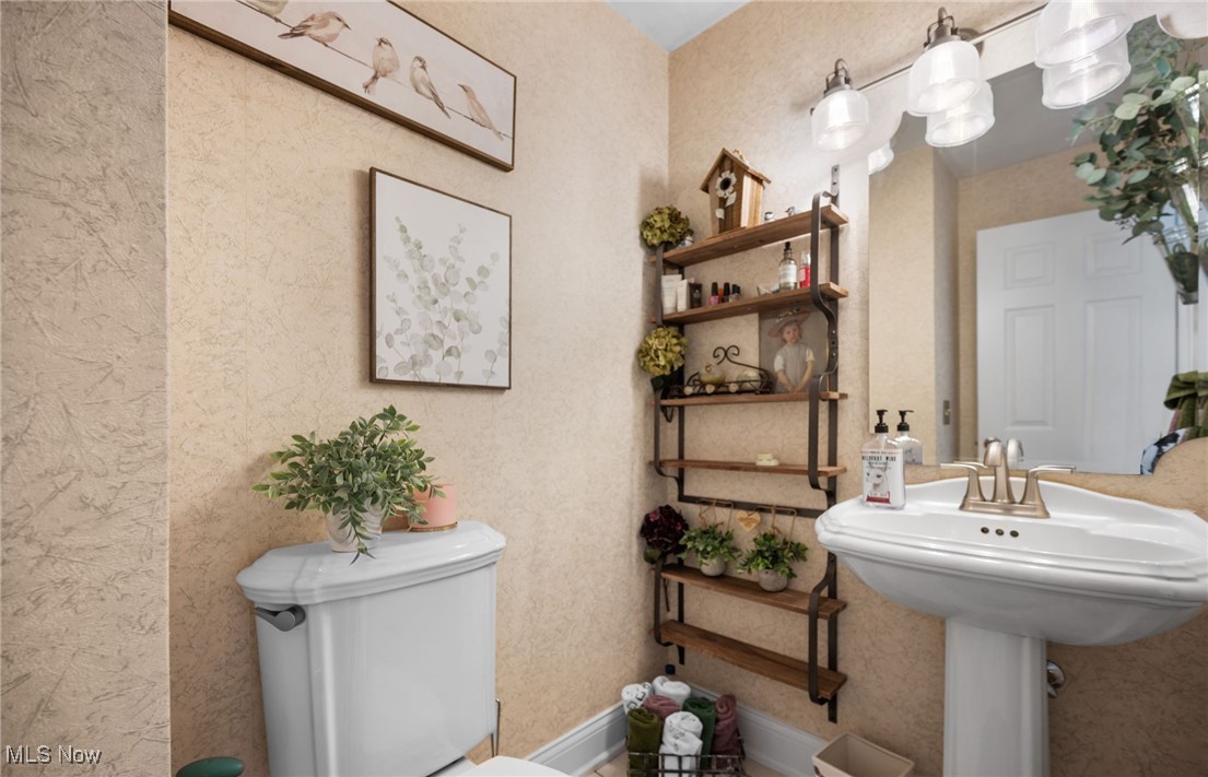 6807 Larchmont Drive Mayfield Heights OH 44124