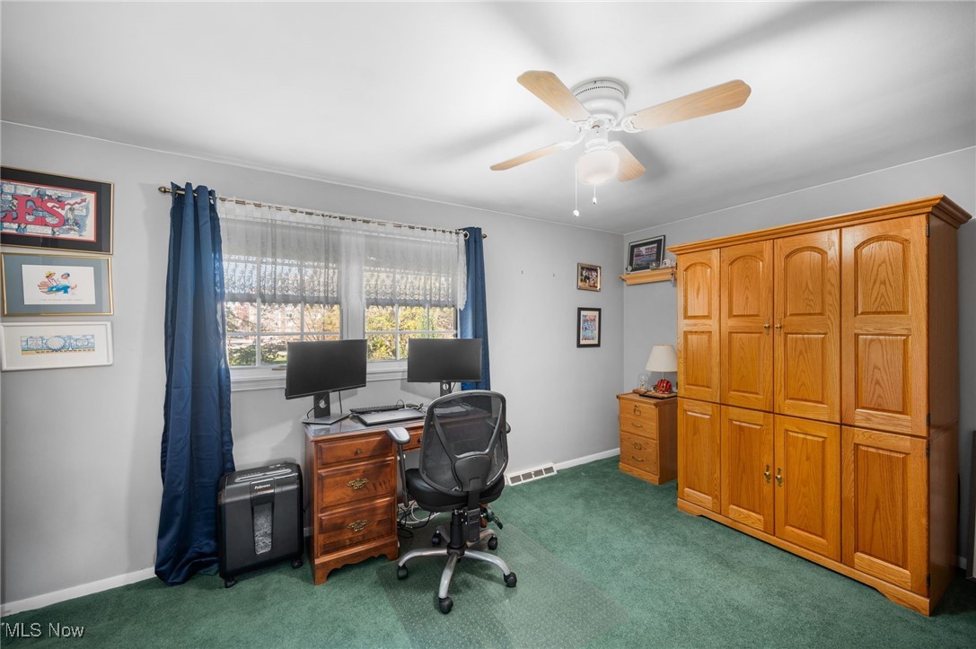 6807 Larchmont Drive Mayfield Heights OH 44124