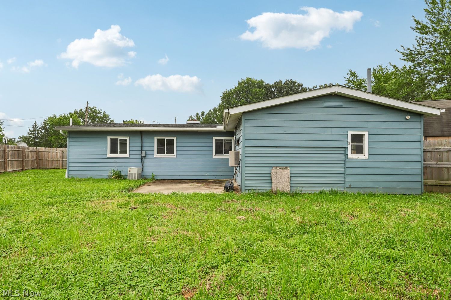35120 Elm Road Grafton OH 44044