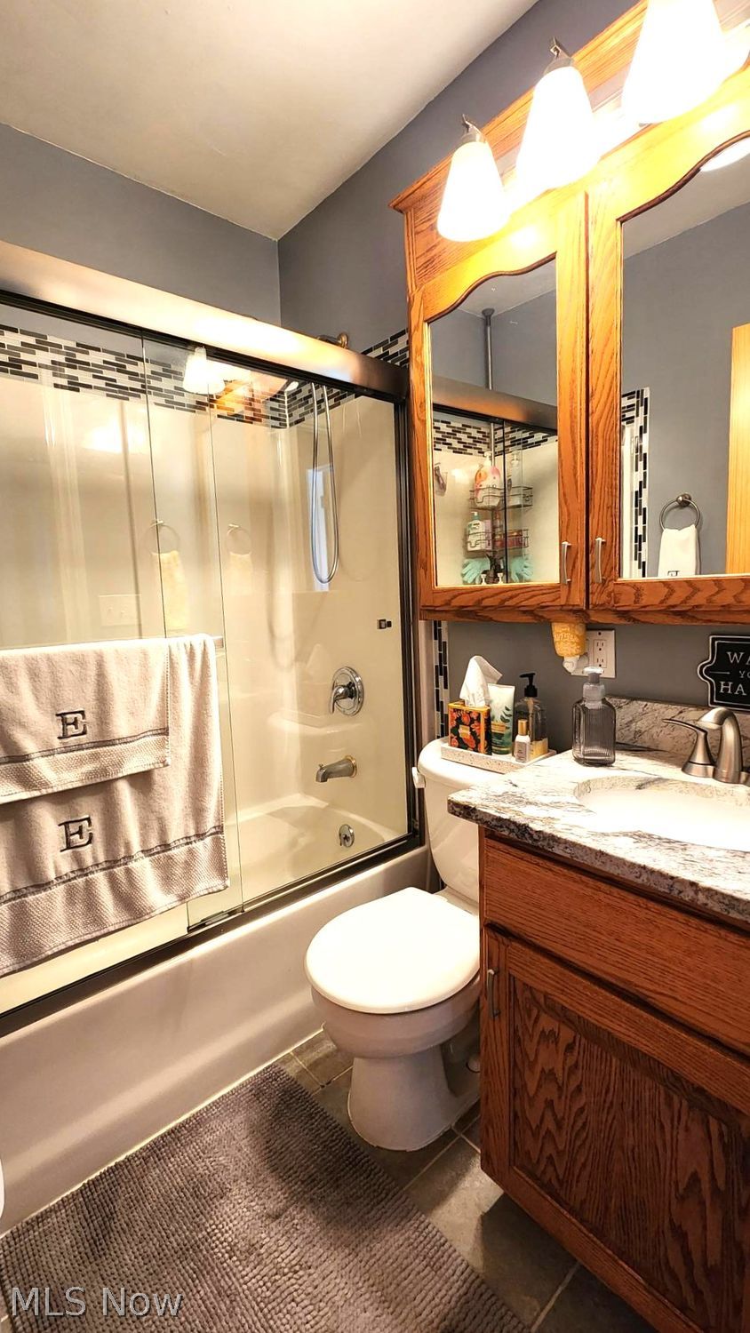 3206 Jaeger Road Lorain OH 44053