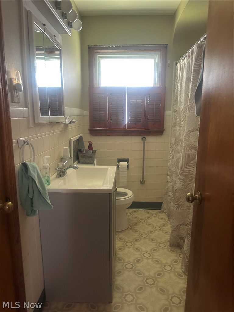 92 Camvet Drive Campbell OH 44405