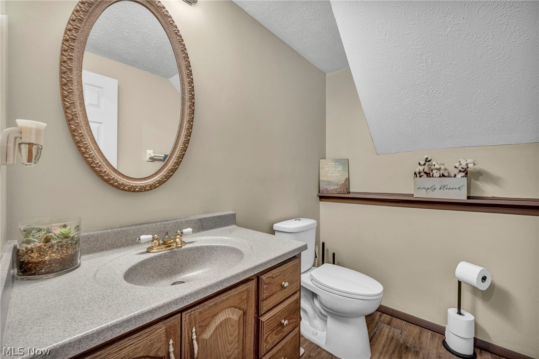 5872 Emerald Street North Ridgeville OH 44039