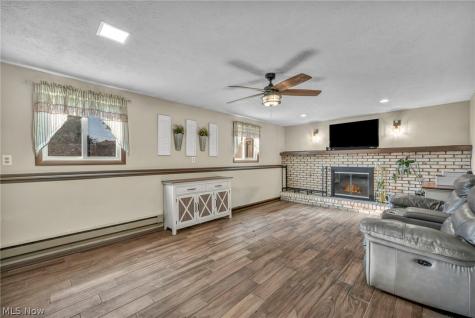 5872 Emerald Street North Ridgeville OH 44039