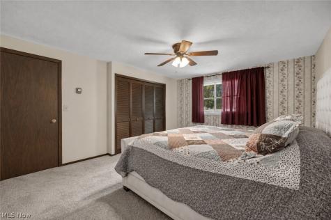 5872 Emerald Street North Ridgeville OH 44039