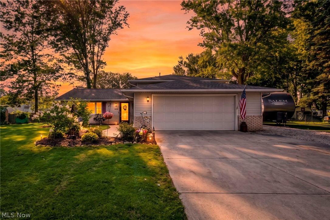 5872 Emerald Street North Ridgeville OH 44039