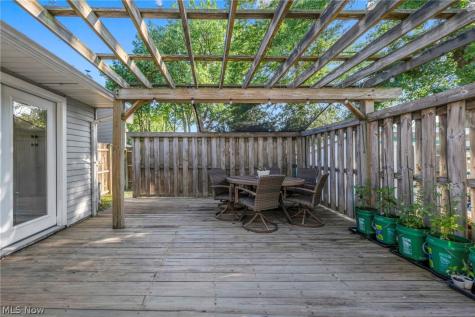 5872 Emerald Street North Ridgeville OH 44039