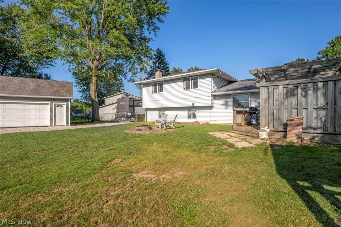 5872 Emerald Street North Ridgeville OH 44039