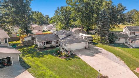 5872 Emerald Street North Ridgeville OH 44039
