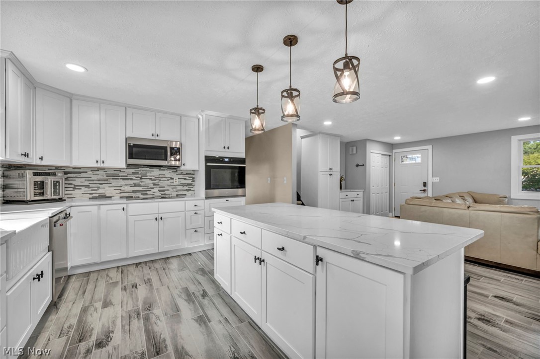 5872 Emerald Street North Ridgeville OH 44039