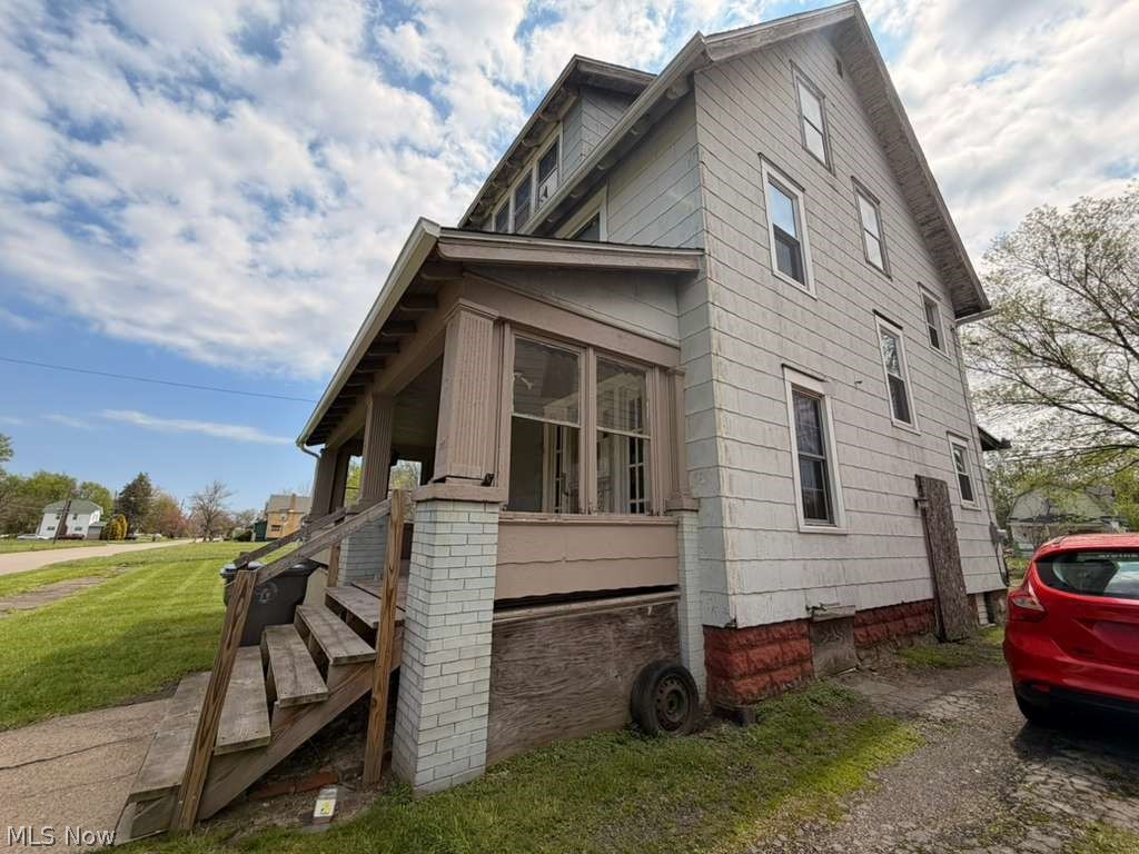 197 W Delason Avenue Youngstown OH 44507