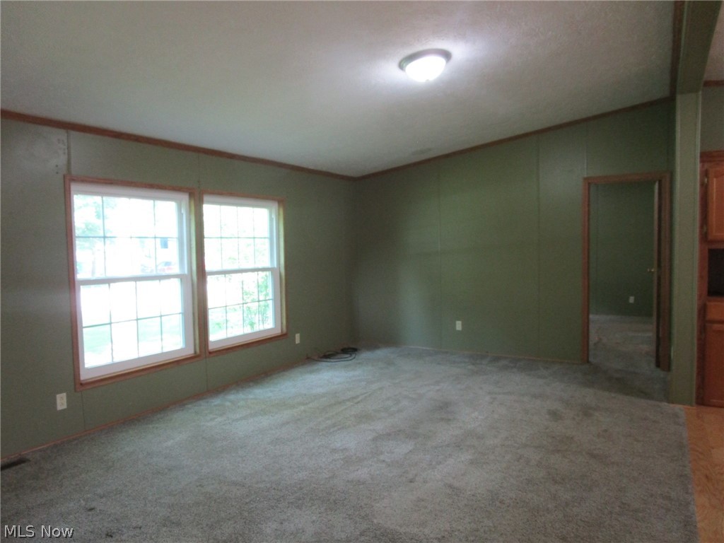 888 Long Shadow Lane Roaming Shores OH 44085