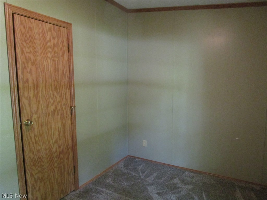 888 Long Shadow Lane Roaming Shores OH 44085