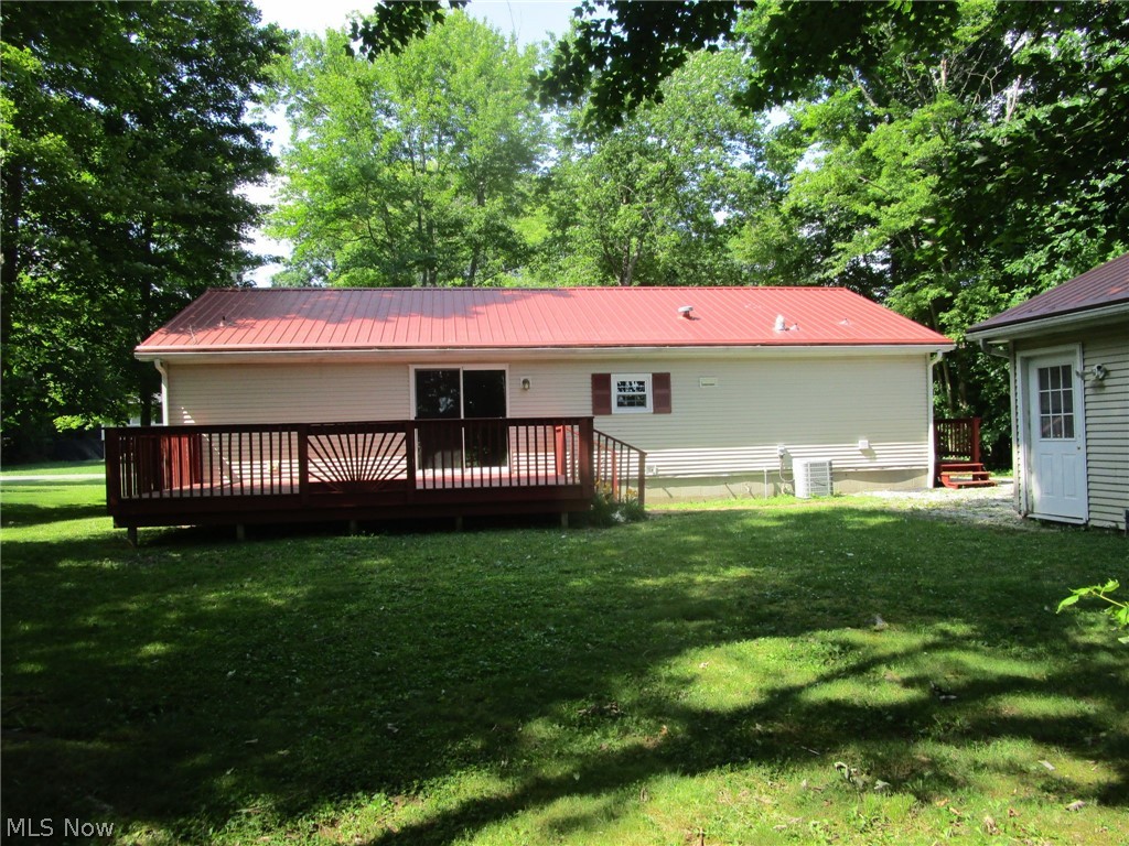 888 Long Shadow Lane Roaming Shores OH 44085