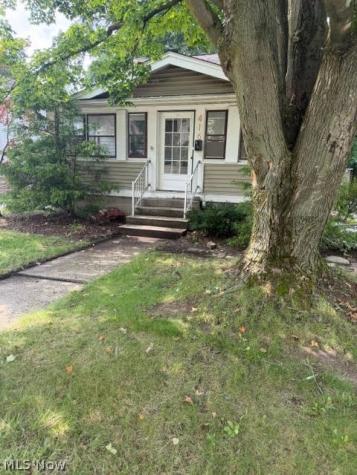 416 N Lyman Street Wadsworth OH 44281
