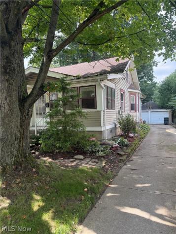 416 N Lyman Street Wadsworth OH 44281