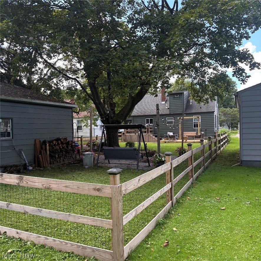 819 Meadowbrook Avenue SE Warren OH 44484