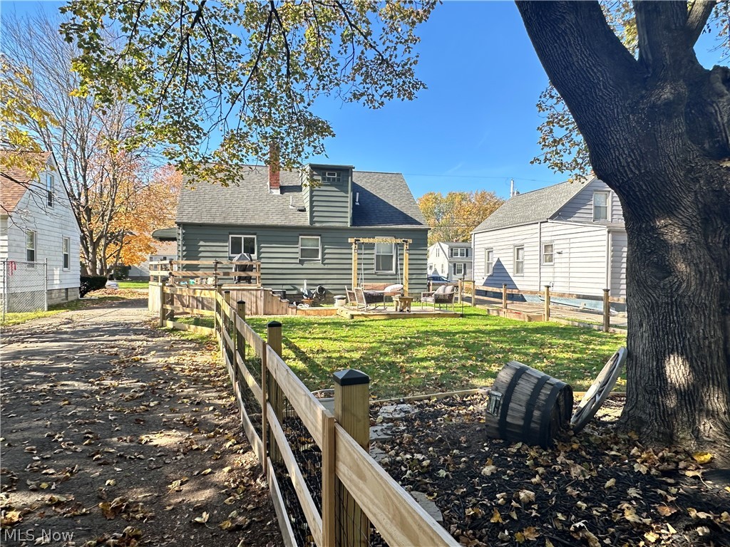 819 Meadowbrook Avenue SE Warren OH 44484