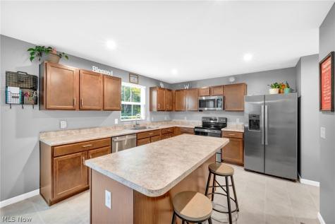 505 Creek Bend Trail Lodi OH 44254