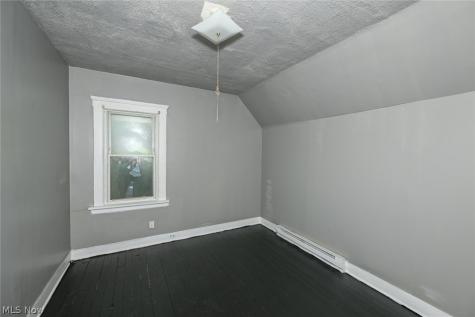 6153 Morton Avenue Cleveland OH 44127