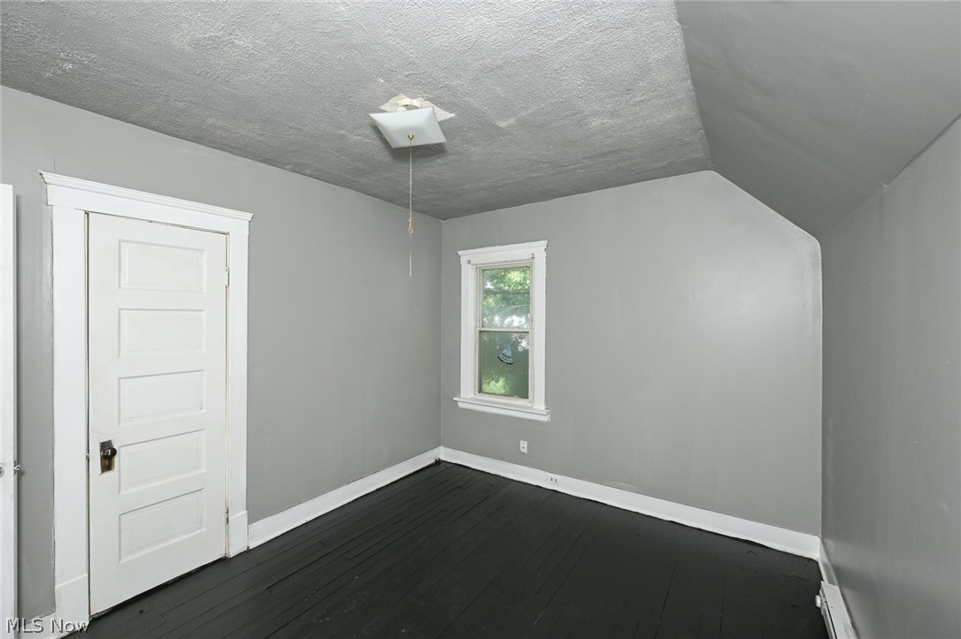6153 Morton Avenue Cleveland OH 44127