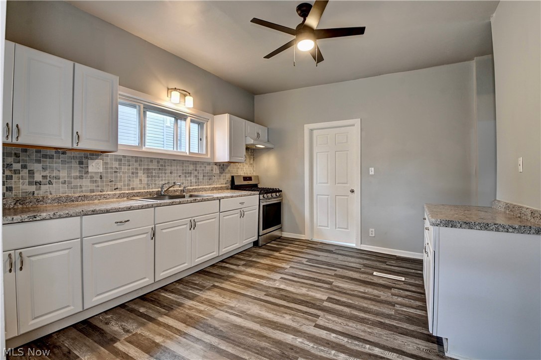 325 W Maryland Avenue Sebring OH 44672