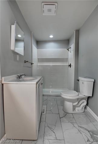 325 W Maryland Avenue Sebring OH 44672