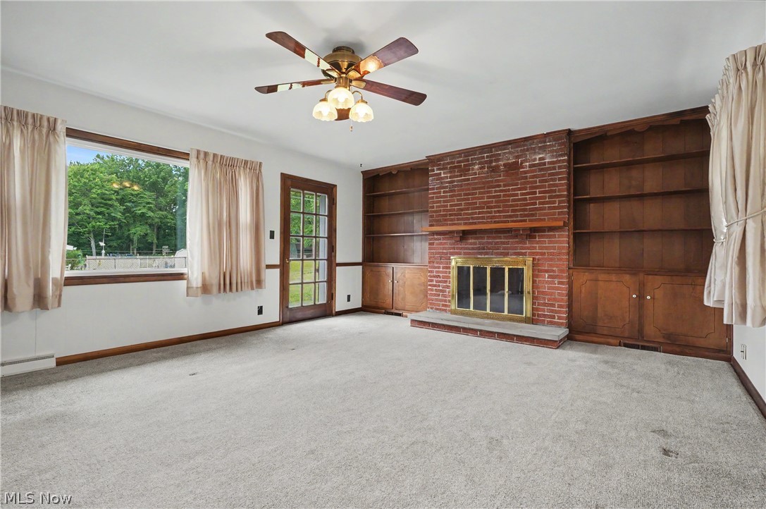 1974 Silver Fox Lane NE Warren OH 44484