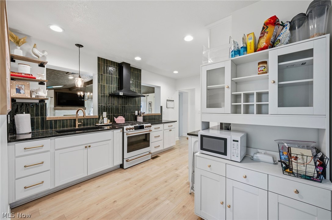 1791 E Sprague Road Seven Hills OH 44131