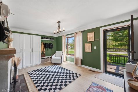 1791 E Sprague Road Seven Hills OH 44131