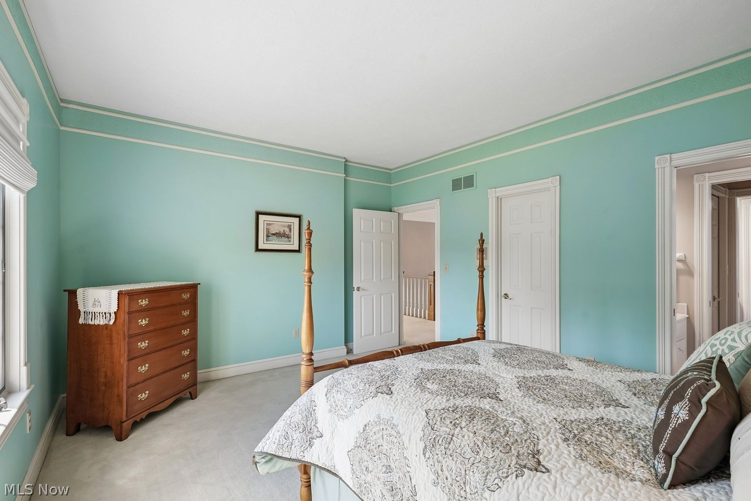 230 Camden Lane Aurora OH 44202