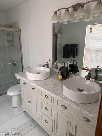 2983 Hampton Road Cleveland OH 44120