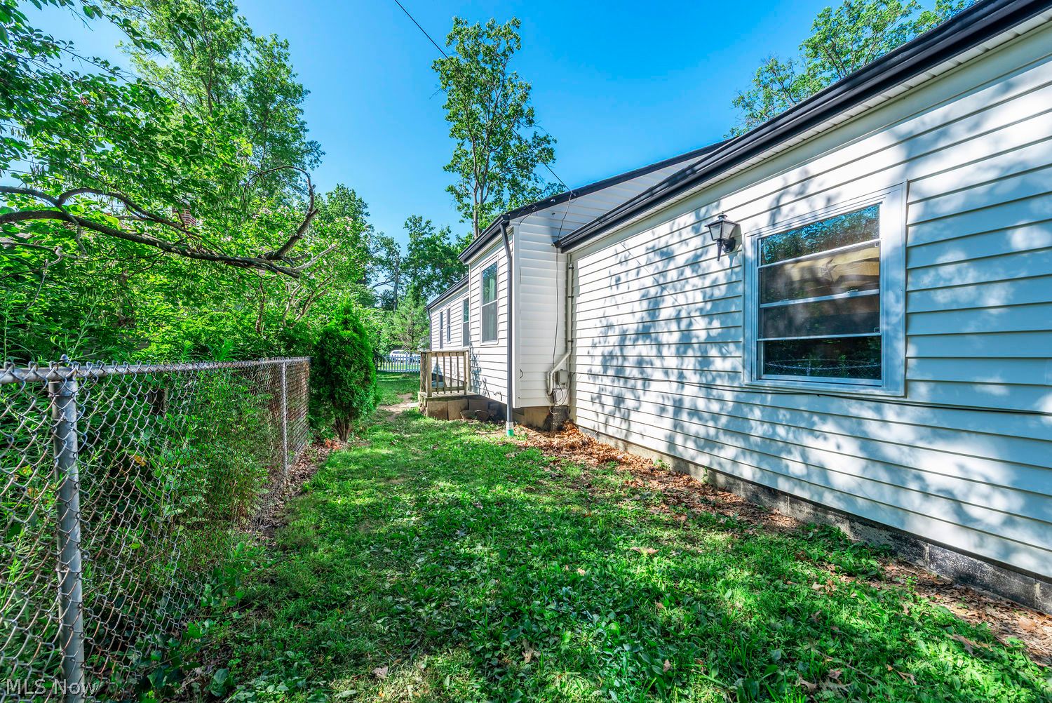 259 Inwood Boulevard Avon Lake OH 44012