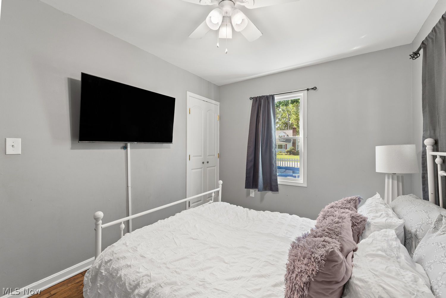 259 Inwood Boulevard Avon Lake OH 44012