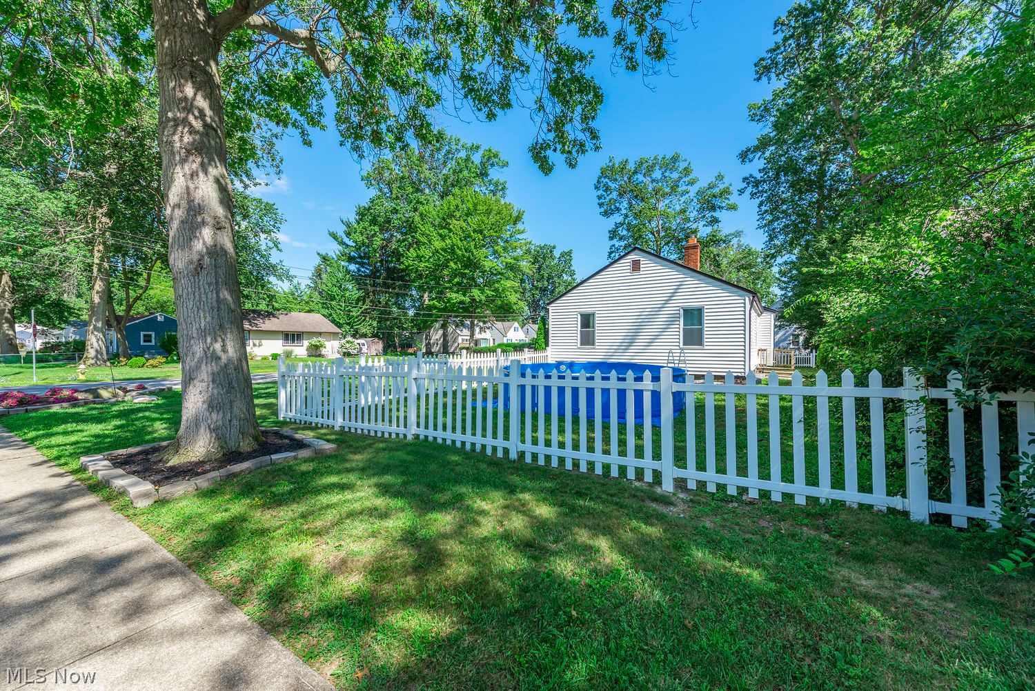 259 Inwood Boulevard Avon Lake OH 44012